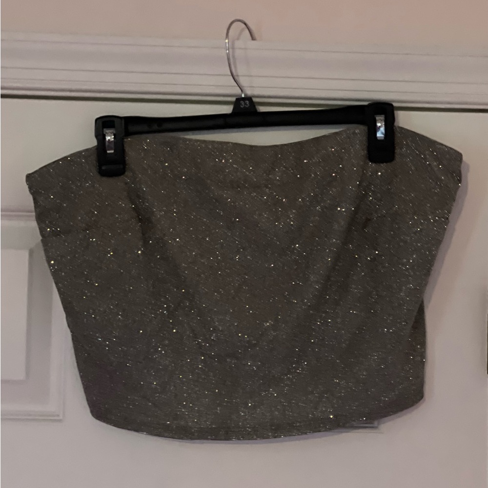 Silver Sparkle Tube Top Size XXL
Plus Size - Picture 5 of 11